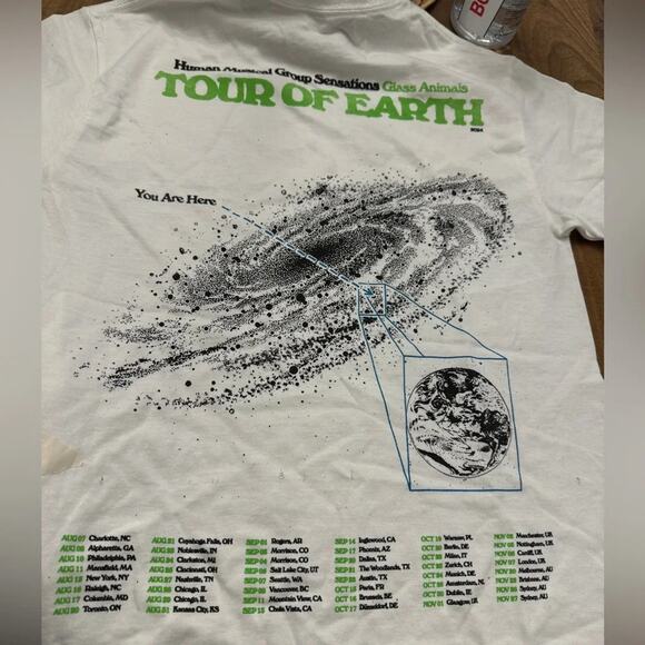 Glass Animals Tour of Earth 2024 Green Text on White Tee New w/o Tag - Picture 6 of 7